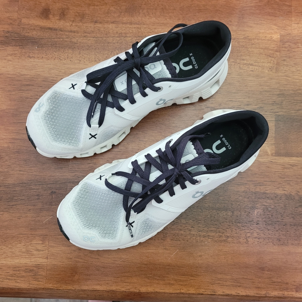 On Cloud X3 Running Shoes White/Black Athletic Sneakers Womens Size 7 - Picture 2 of 7